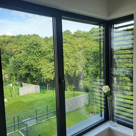 New Apartment In Karlin, Praha 8, Close To Center Zewnętrze zdjęcie