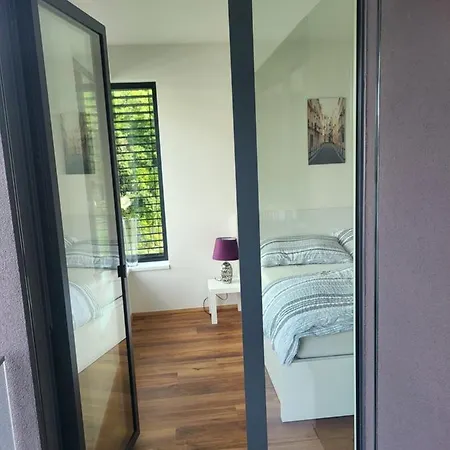 New Apartment In Karlin, Praha 8, Close To Center Zewnętrze zdjęcie